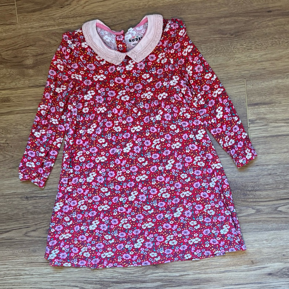 Mini Boden Lace Collar Jersey Dress in Brilliant Red Festive Flower Print